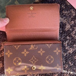 Louis Vuitton Brown portefeuille Tresor